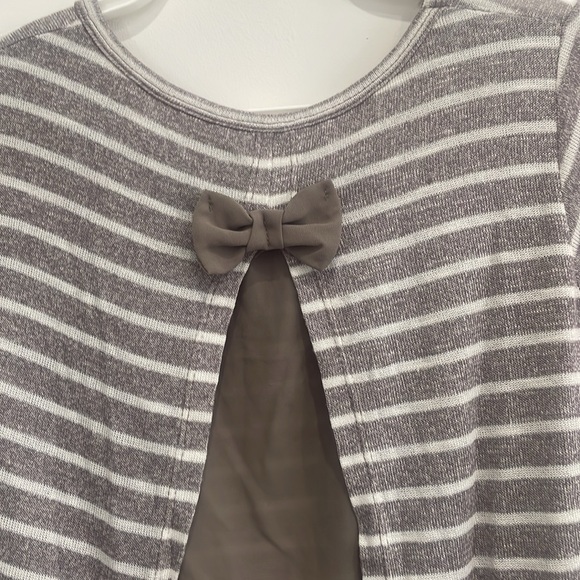 NWOT: : Elegant Short Sleeve Blouse - Picture 10 of 14